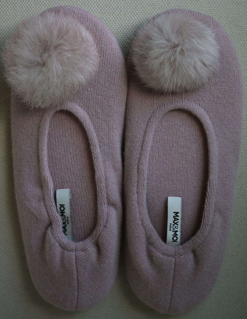 MAX AND MOI POM POM CASHMERE SLIPPERS SMALL - Image 2