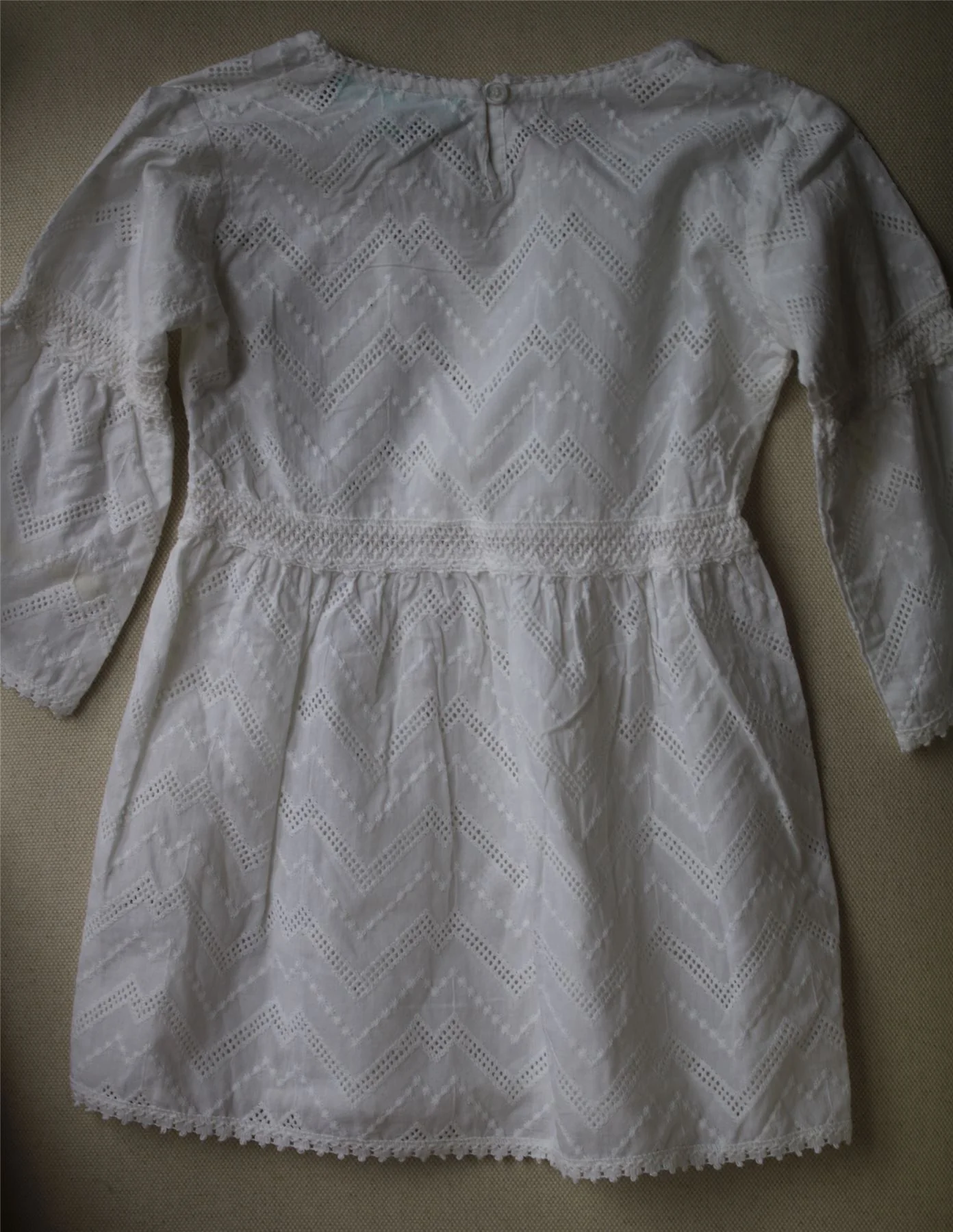 MELISSA ODABASH BABY GIRLS WHITE ZIG ZAG CROCHET DRESS 2 YEARS - Image 3