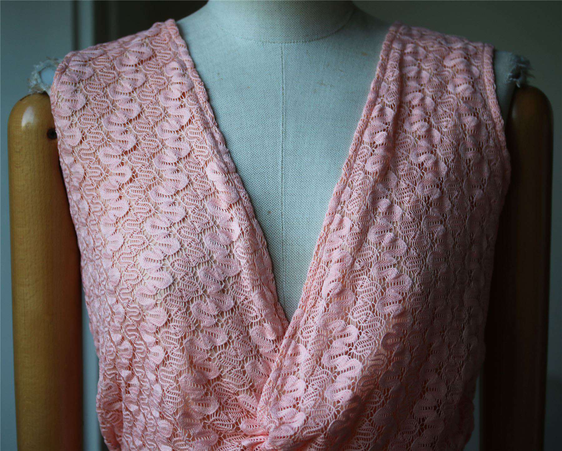 MELISSA ODABASH MELISSA CROCHETED MAXI DRESS SMALL - Image 4
