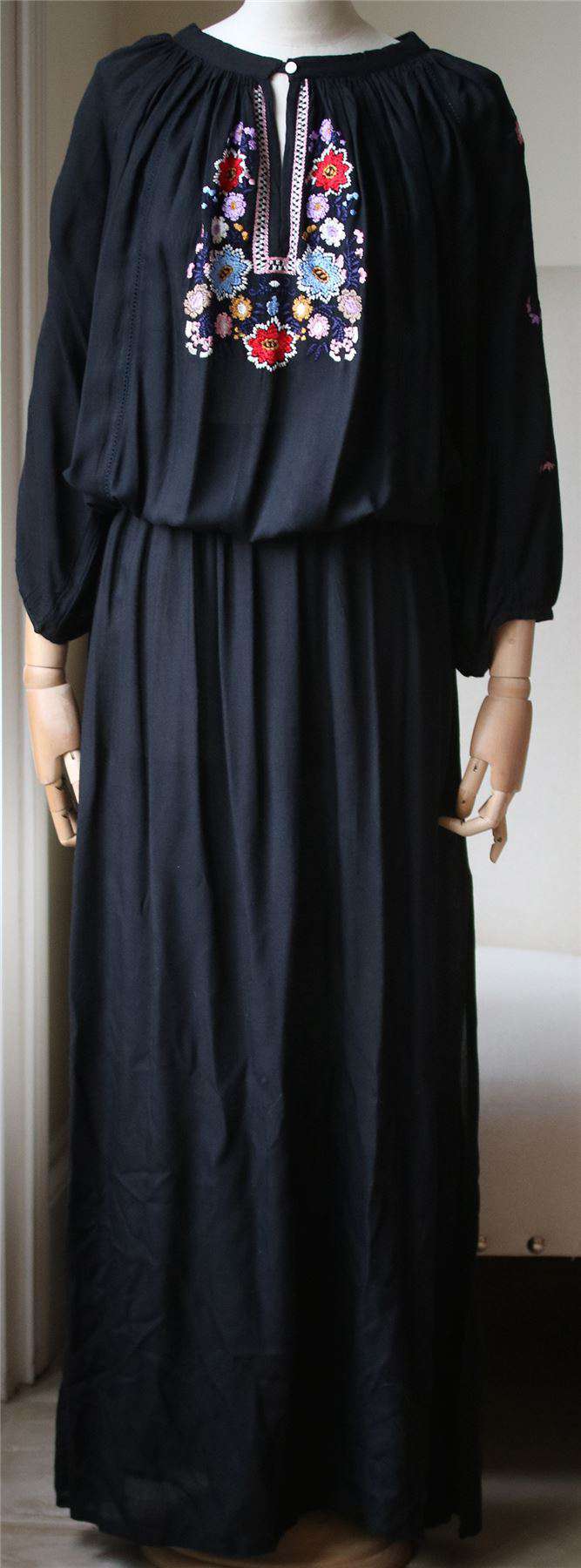 MELISSA ODABASH SIENNA EMBROIDERED LONG DRESS SMALL - Image 4