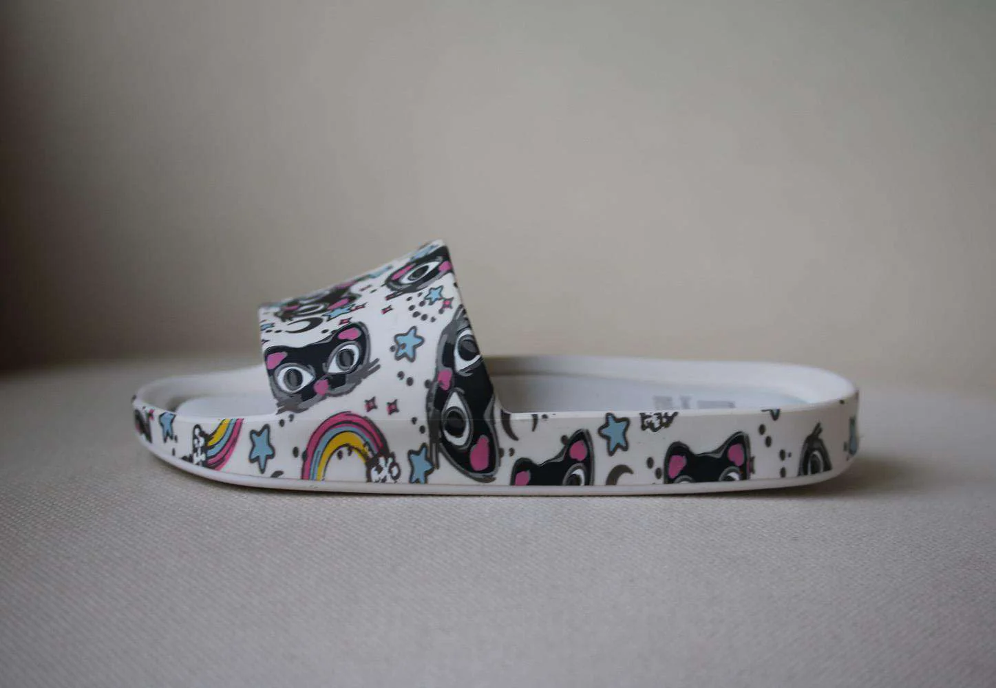 MINI MELISSA KIDS GIRLS MEL CAT PRINT SLIDES EU 28/29 UK 10 - Image 2