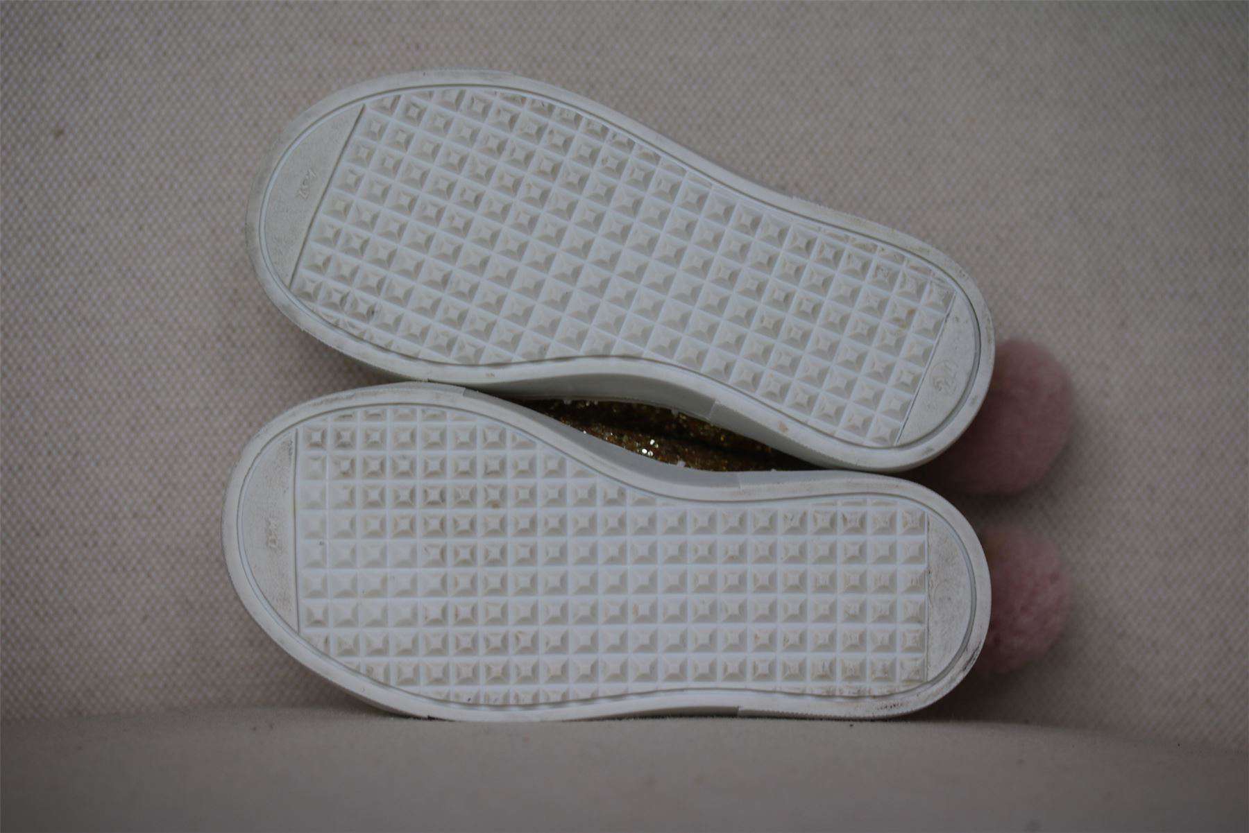 MINNA PARIKKA MINI GIRLS GOLD GLITTER TRAINERS EU 24 UK 7 - Image 6