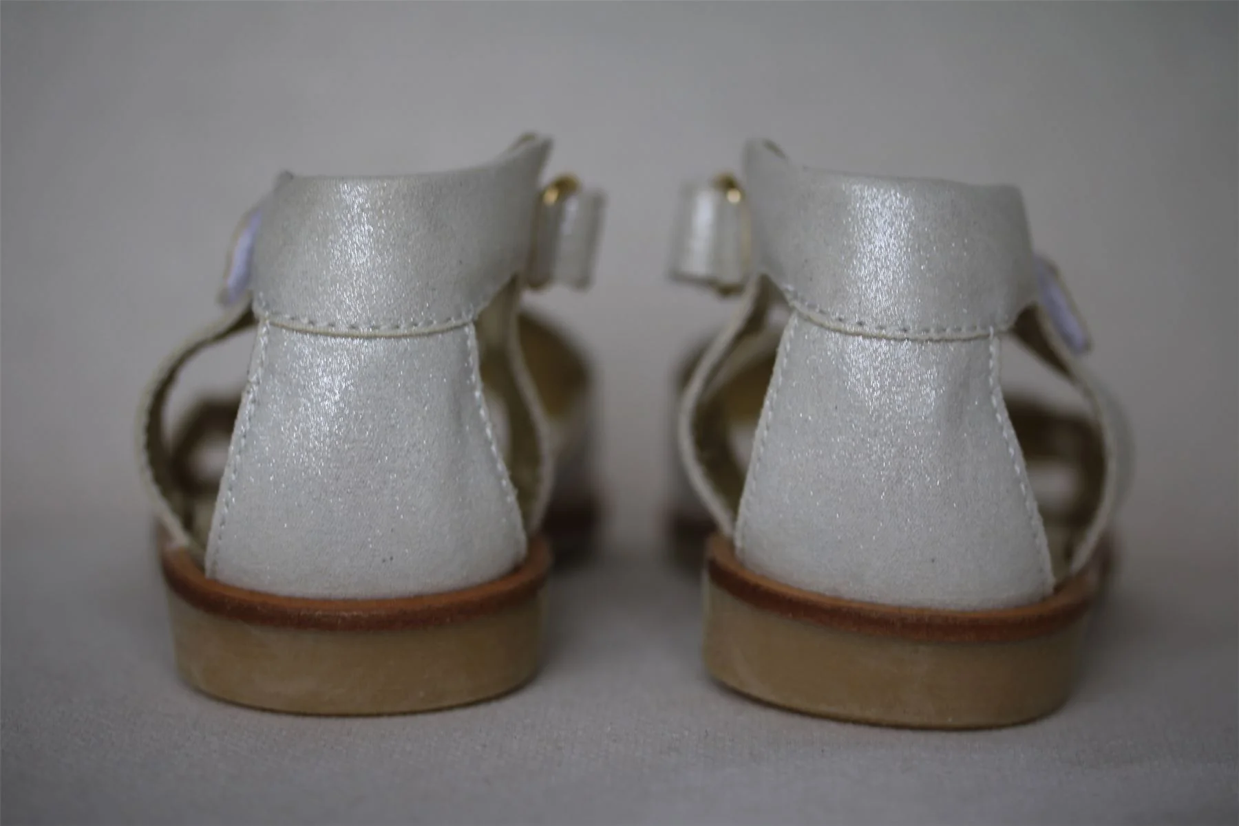 MISS BLUMARINE GIRLS METALLIC IVORY LEATHER SANDALS EU 24 UK 7 - Image 4