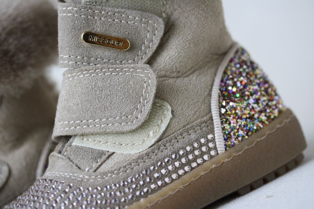 MISSOURI BABY BEIGE SHEEPSKIN FUR LINED SUEDE DIAMANTE BOOTS EU 21 UK 4.5 - Image 7