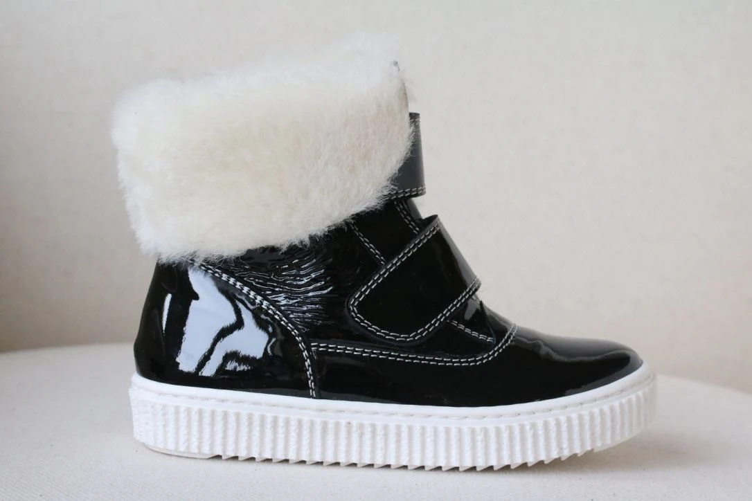 MISSOURI BABY GIRLS BLACK PATENT LEATHER BOOTS EU 23 UK 6 - Image 3