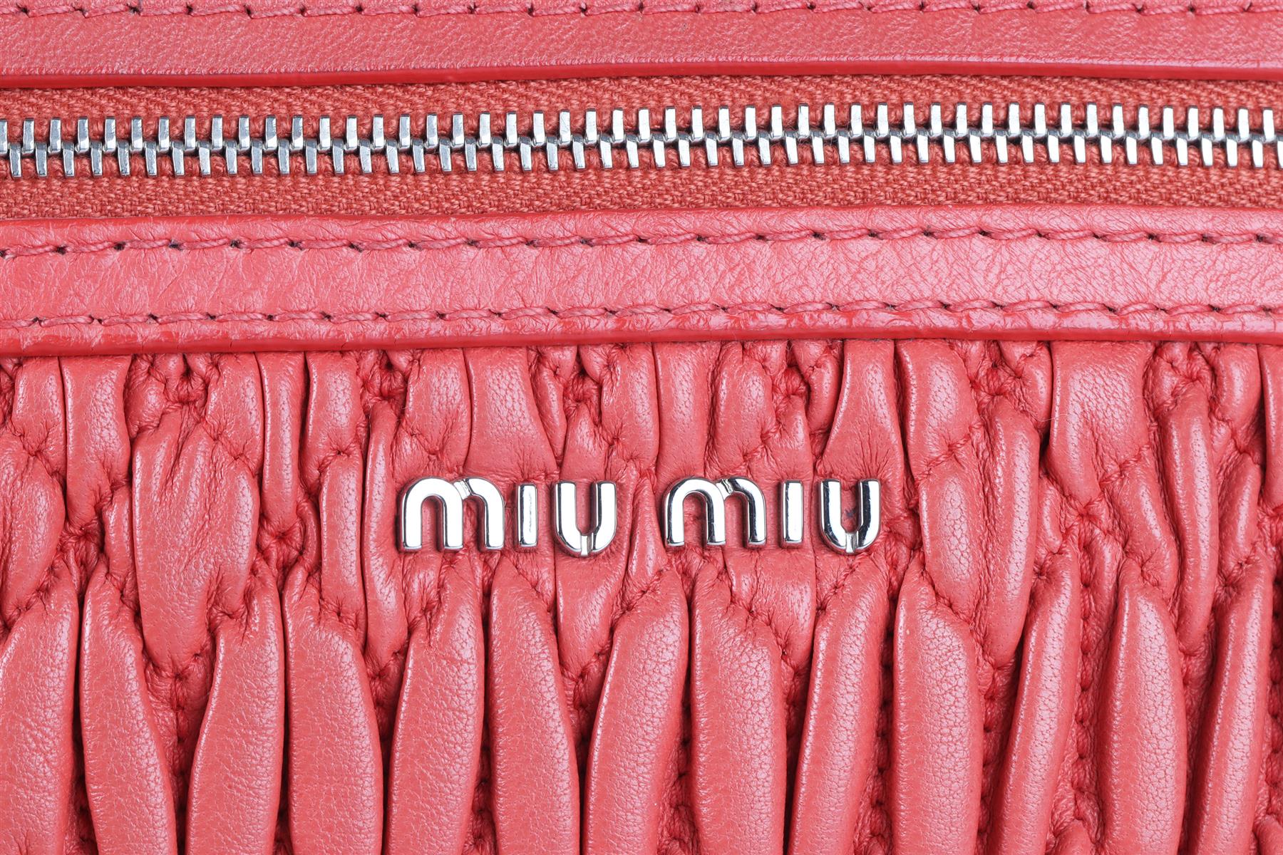 MIU MIU CORAL MATELASSÉ LEATHER SHOULDER BAG - Image 11