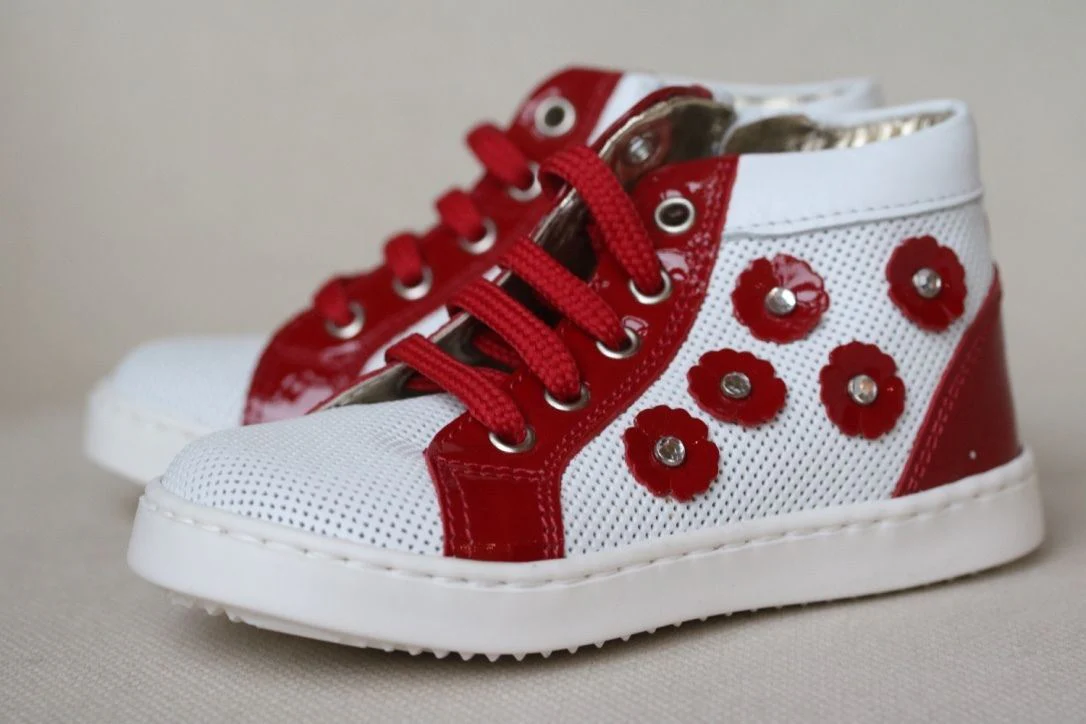MONNALISA BABY GIRLS RED WHITE FLORAL LEATHER TRAINERS EU 22 UK 5 - Image 6