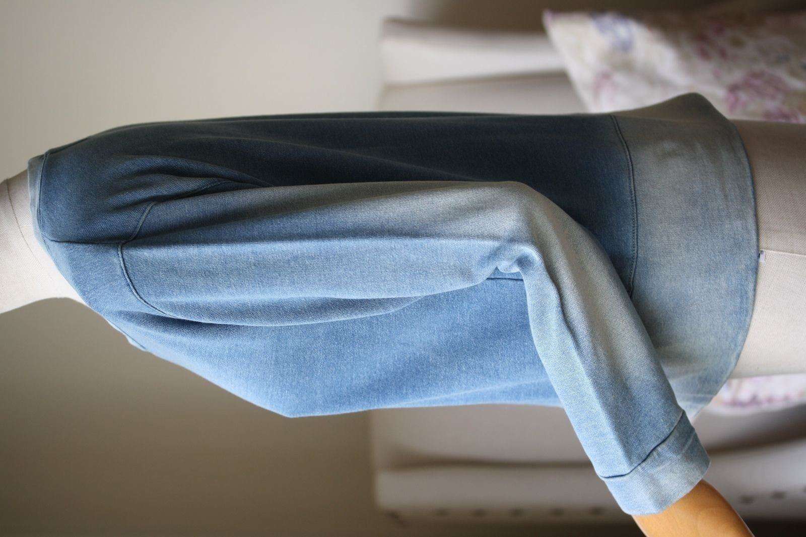 MONROW DENIM WASH FRENCH TERRY SWEATSHIRT SMALL - Image 5