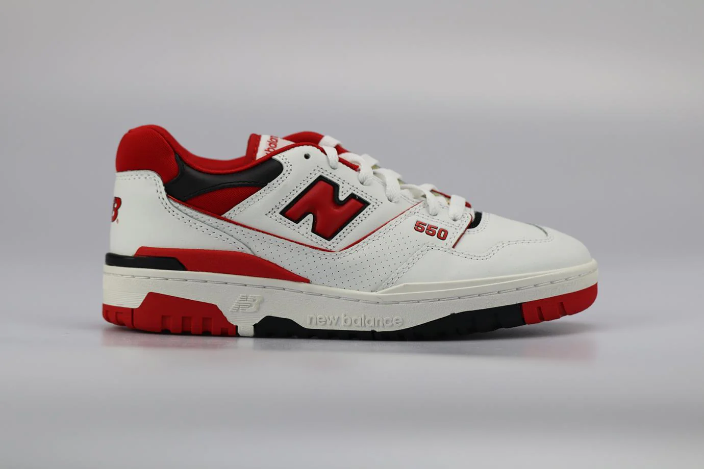 NEW BALANCE 550 LEATHER SNEAKERS EU 41.5 UK 7.5 US 8 - Image 2