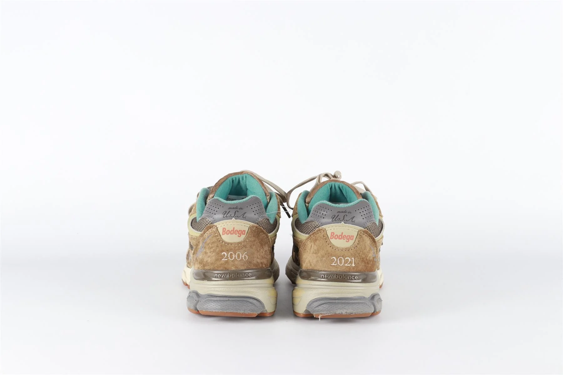 NEW BALANCE + BODEGA 990 V3 ANNIVERSARY SNEAKERS EU 39.5 UK 6 US 6.5 - Image 5