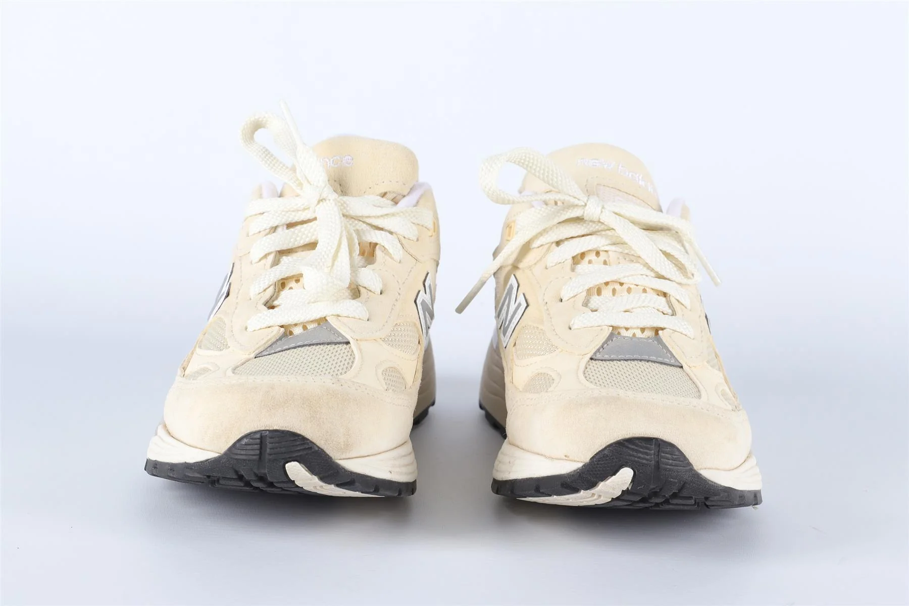 NEW BALANCE CREAM 992 SUEDE SNEAKERS EU 38.5 UK 5.5 US 6 - Image 3