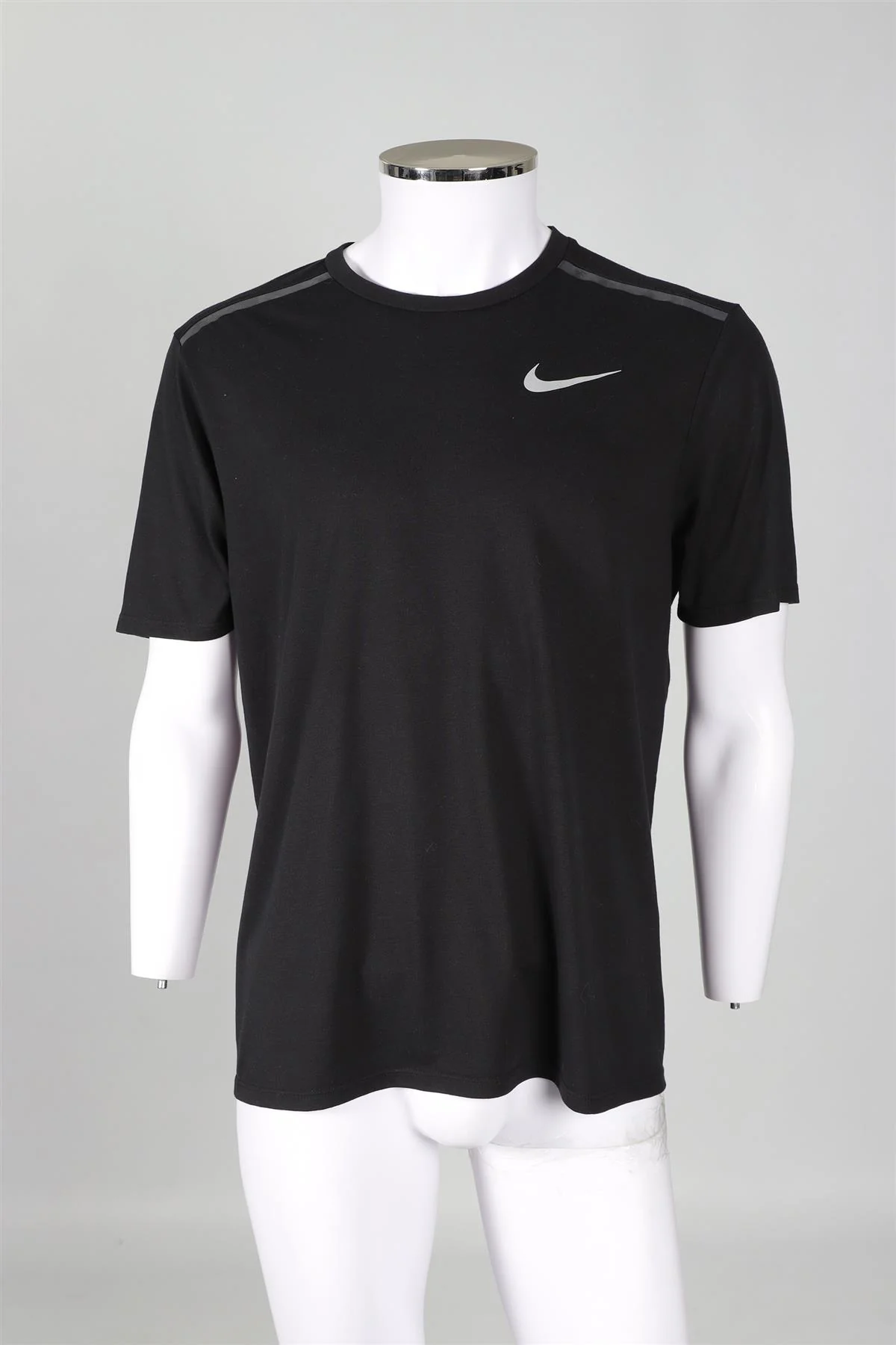 NIKE BLACK MEN'S COTTON T-SHIRT LARGE - Image 2