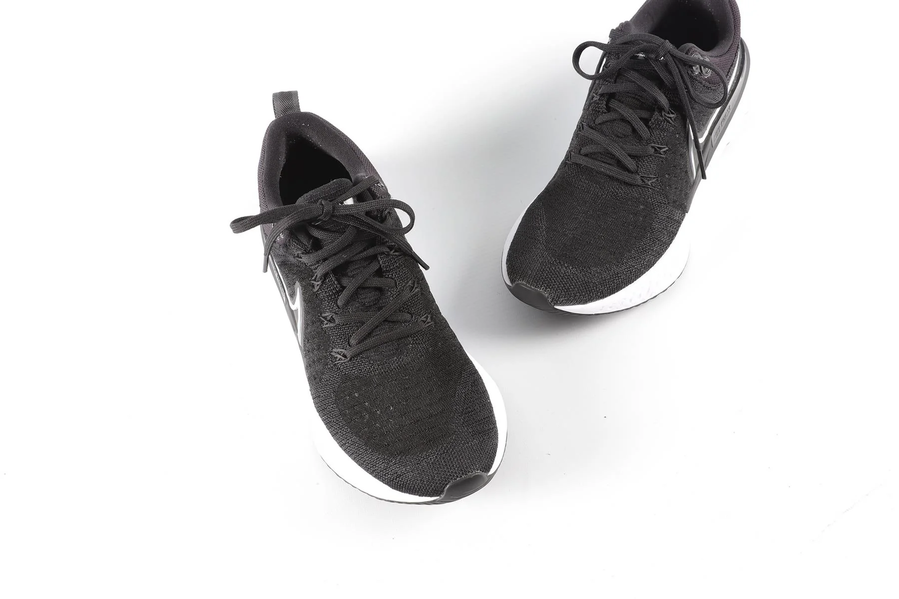 NIKE BLACK REACT SNEAKERS EU 39 UK 5.5 US 8 - Image 4