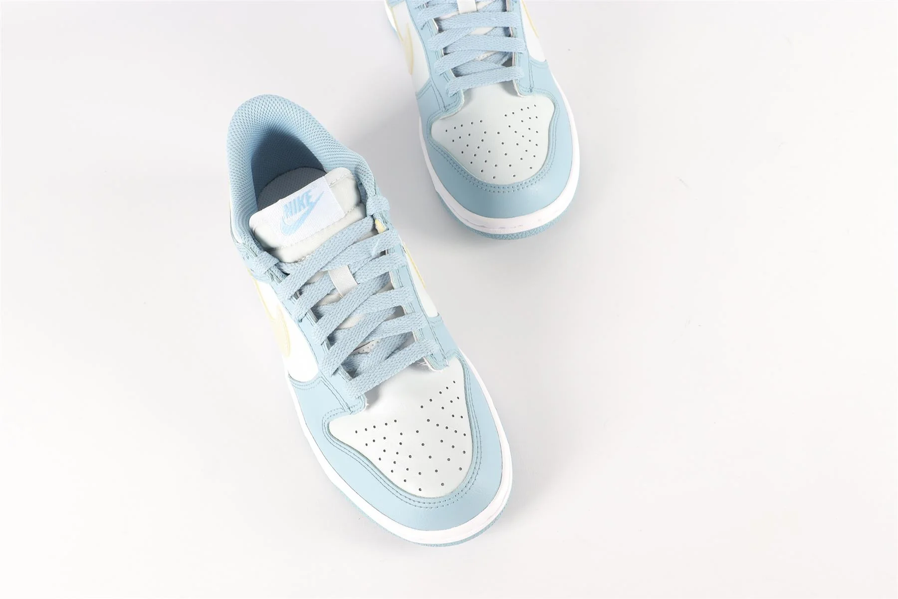 NIKE BLUE DUNK SWOOSH BLUE SNEAKERS EU 38.5 UK 5.5 US 6 - Image 4