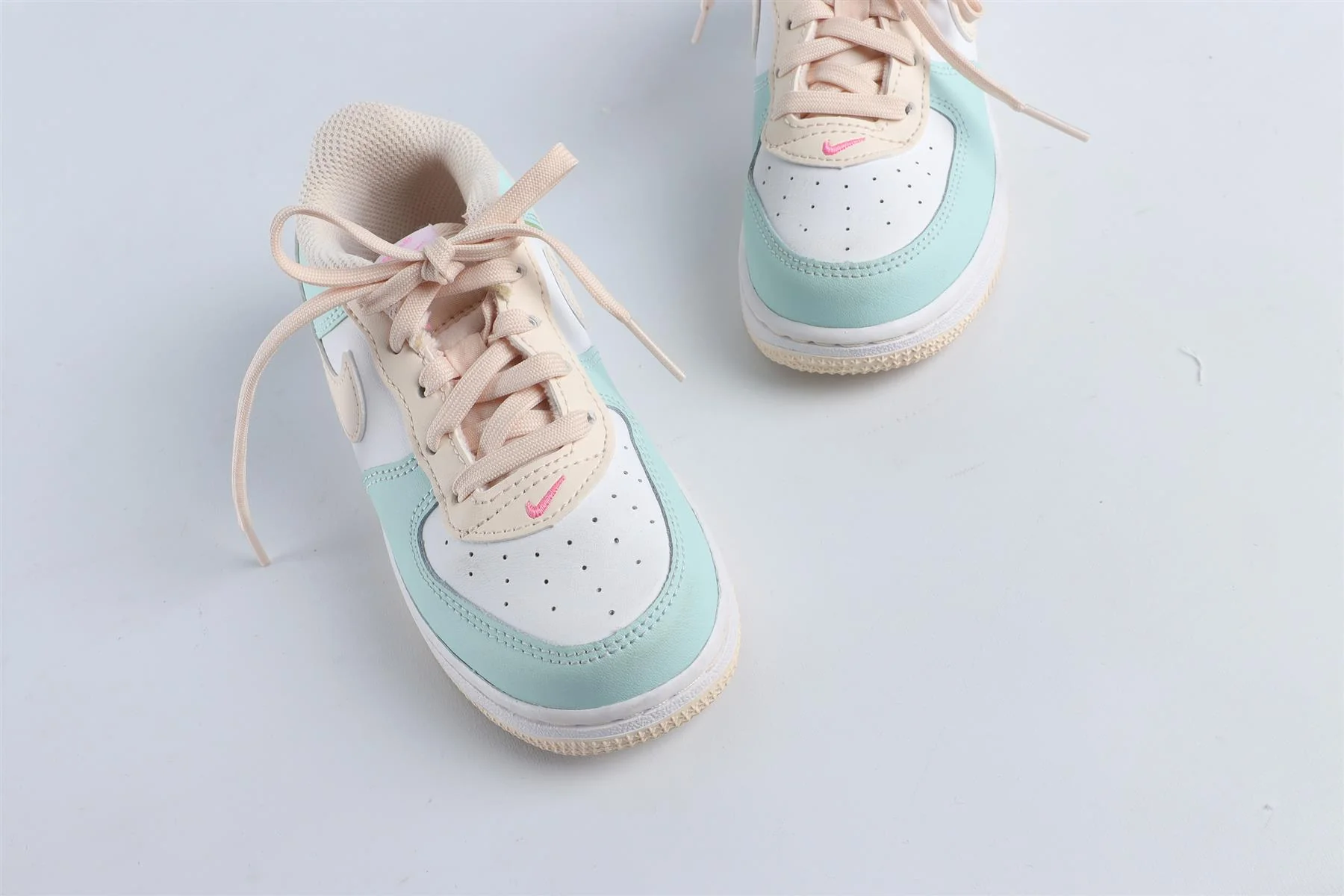 NIKE BLUE KIDS LEATHER SNEAKERS EU 27 UK 9.5 US 10 - Image 4