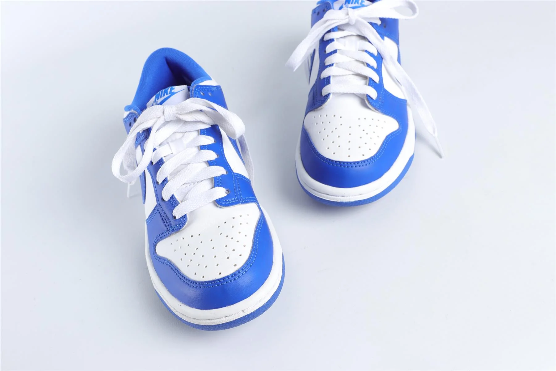 NIKE BLUE KIDS LEATHER SNEAKERS EU 35.5 UK 3 US 3.5 - Image 4