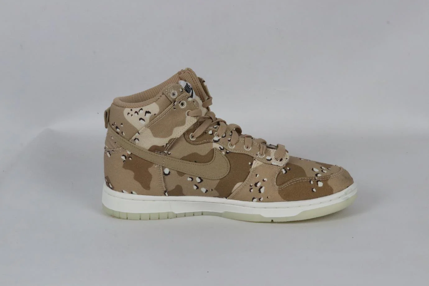 NIKE DUNK CAMOUFLAGE PRINT CANVAS HIGH TOP SNEAKERS EU 39 UK 5.5 US 8 - Image 2