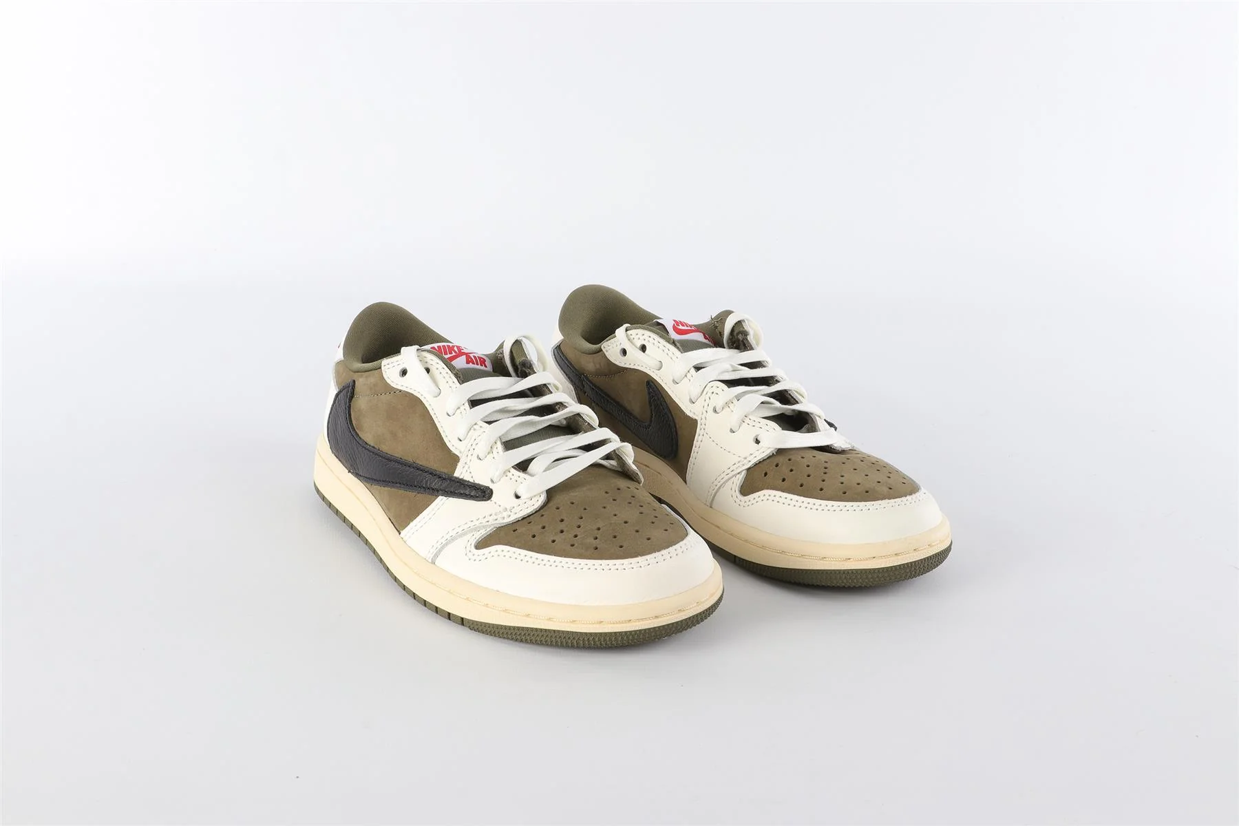 NIKE GREEN LEATHER TRAINERS EU 37 UK 4 US 6.5 - Image 2