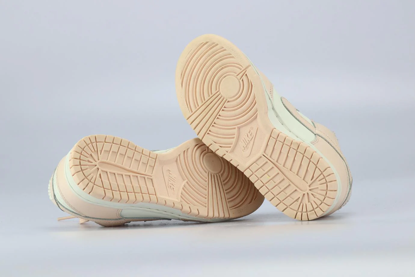 NIKE KIDS GIRLS DUNK LOW ORANGE PEARL LEATHER SNEAKERS EU 36 UK 3 - Image 5
