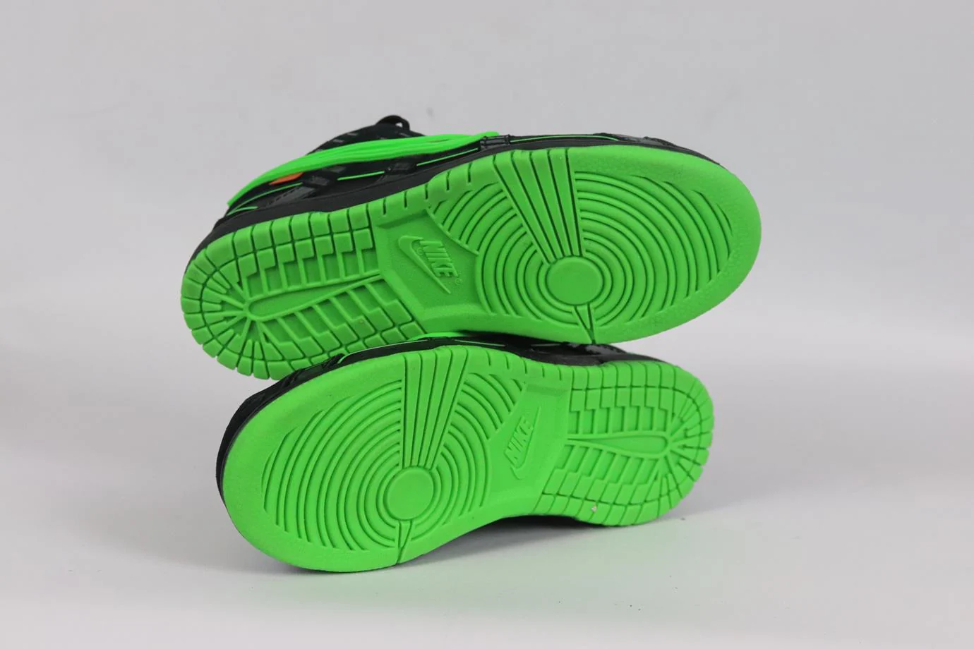 NIKE + OFF-WHITE KIDS UNISEX AIR RUBBER DUNK GREEN STRIKE SNEAKERS EU 32 UK 13.5 - Image 5