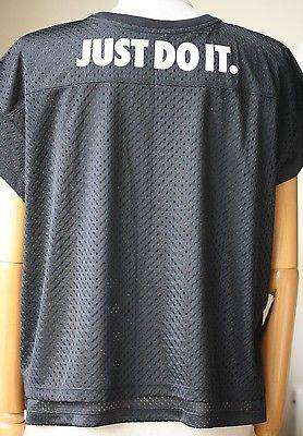NIKE PERFORATED GRAPHIC T-SHIRT XS - Image 5