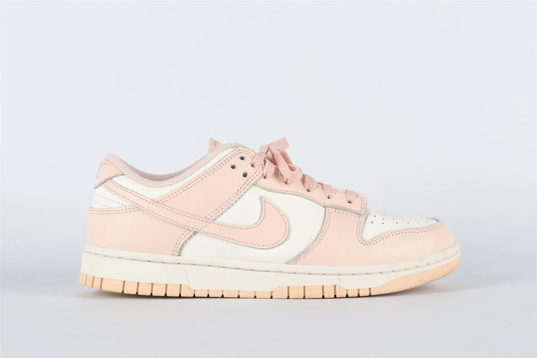 NIKE PINK DUNK ORANGE PEARL SNEAKERS EU 39 UK 5.5 US 8 - Image 2
