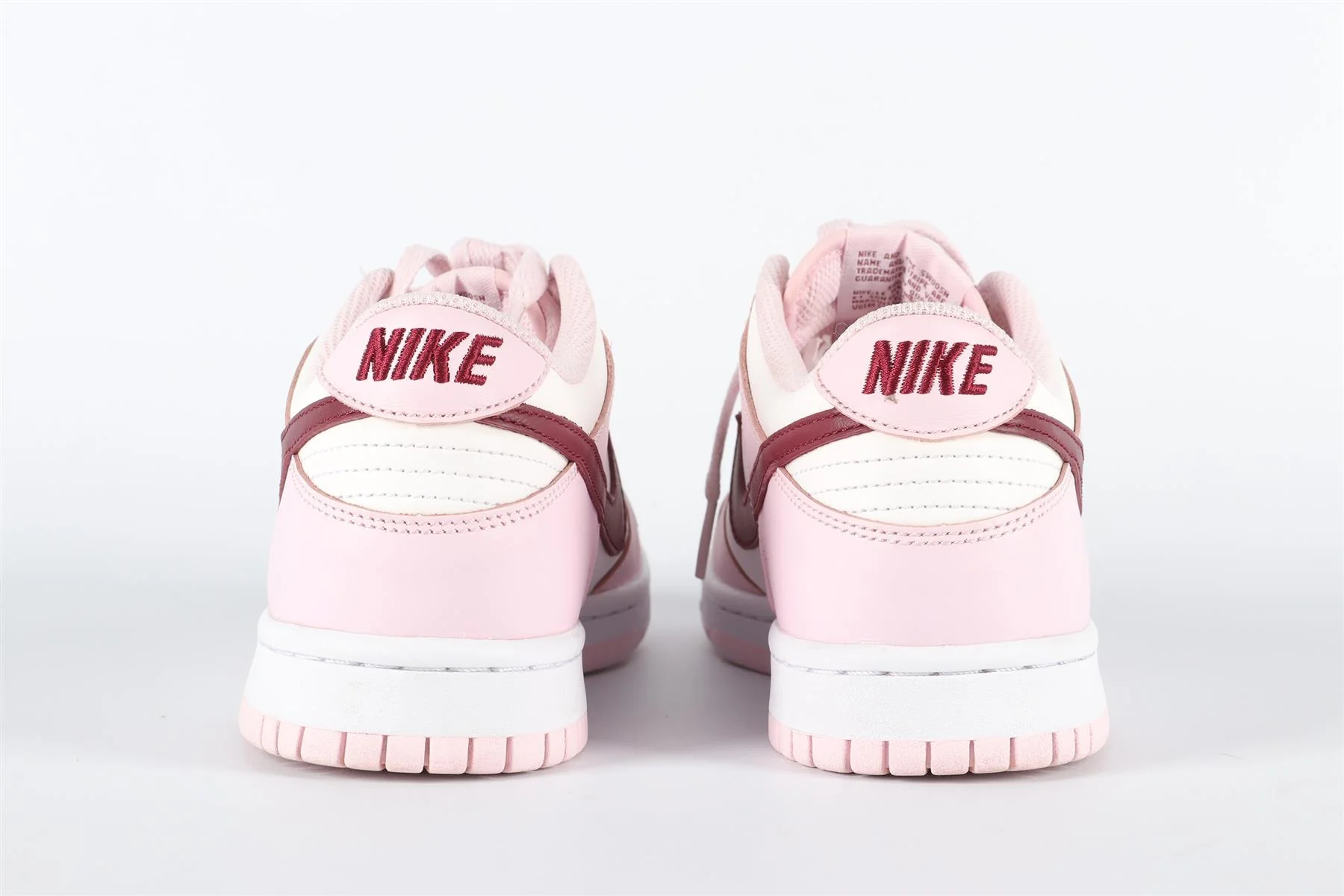 NIKE PINK DUNK VALENTINES DAY SNEAKERS EU 39 UK 6 US 6.5 - Image 5