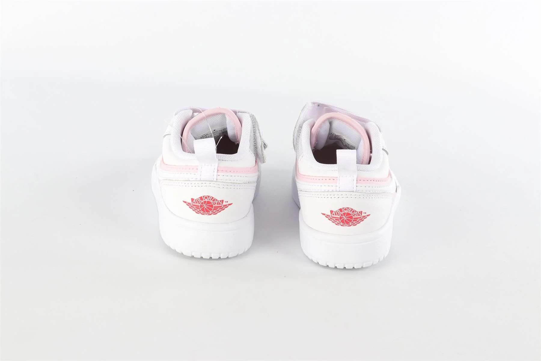 NIKE PINK GIRLS TRAINERS EU 29 UK 11 US 11.5 - Image 5