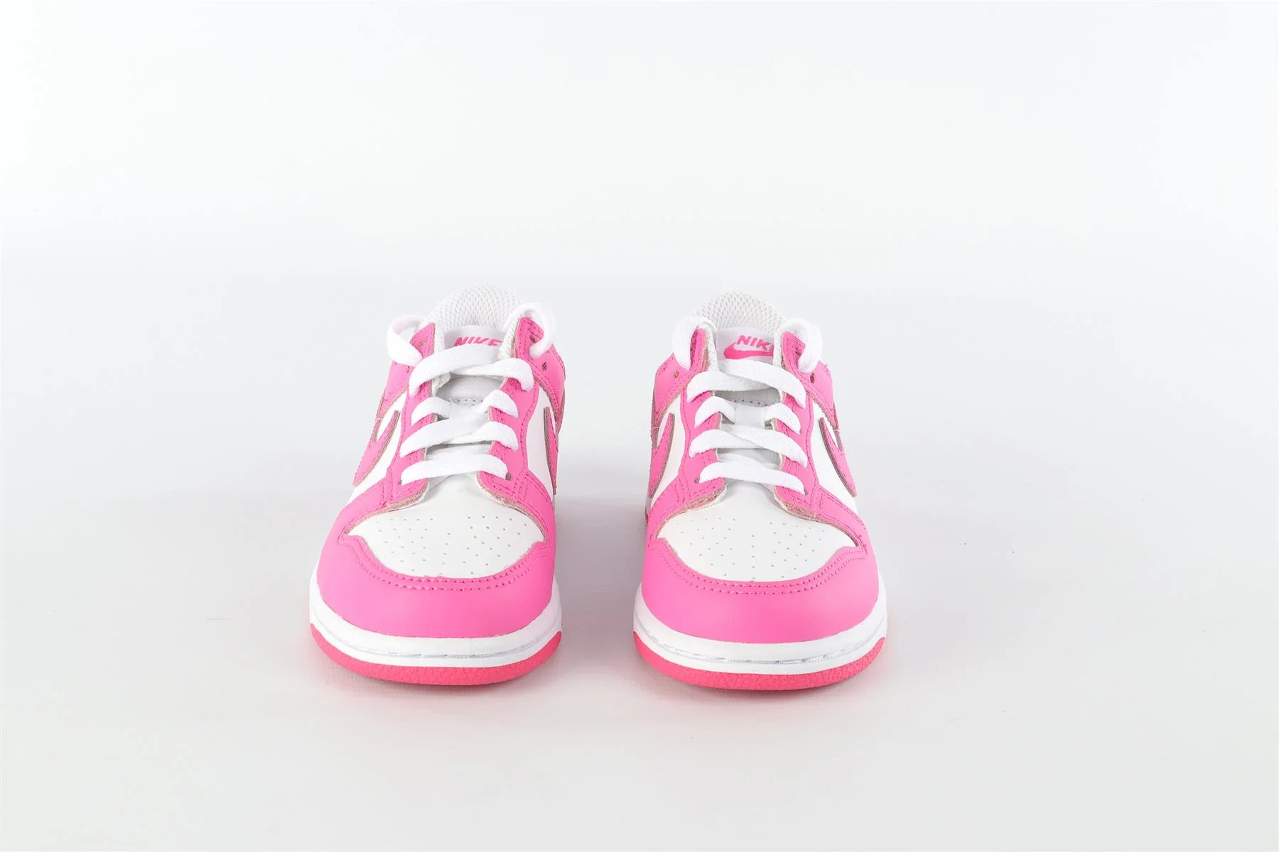 NIKE PINK GIRLS TRAINERS EU 29 UK 11 US 11.5 - Image 3