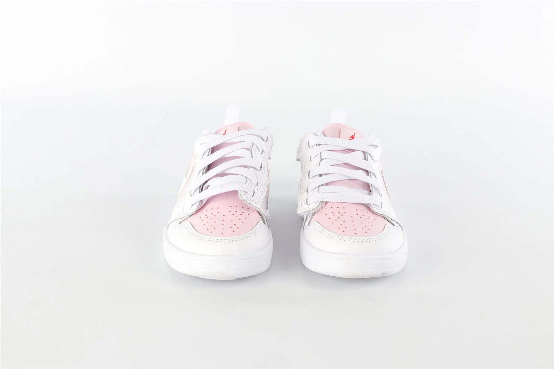 NIKE PINK GIRLS TRAINERS EU 29 UK 11 US 11.5 - Image 3