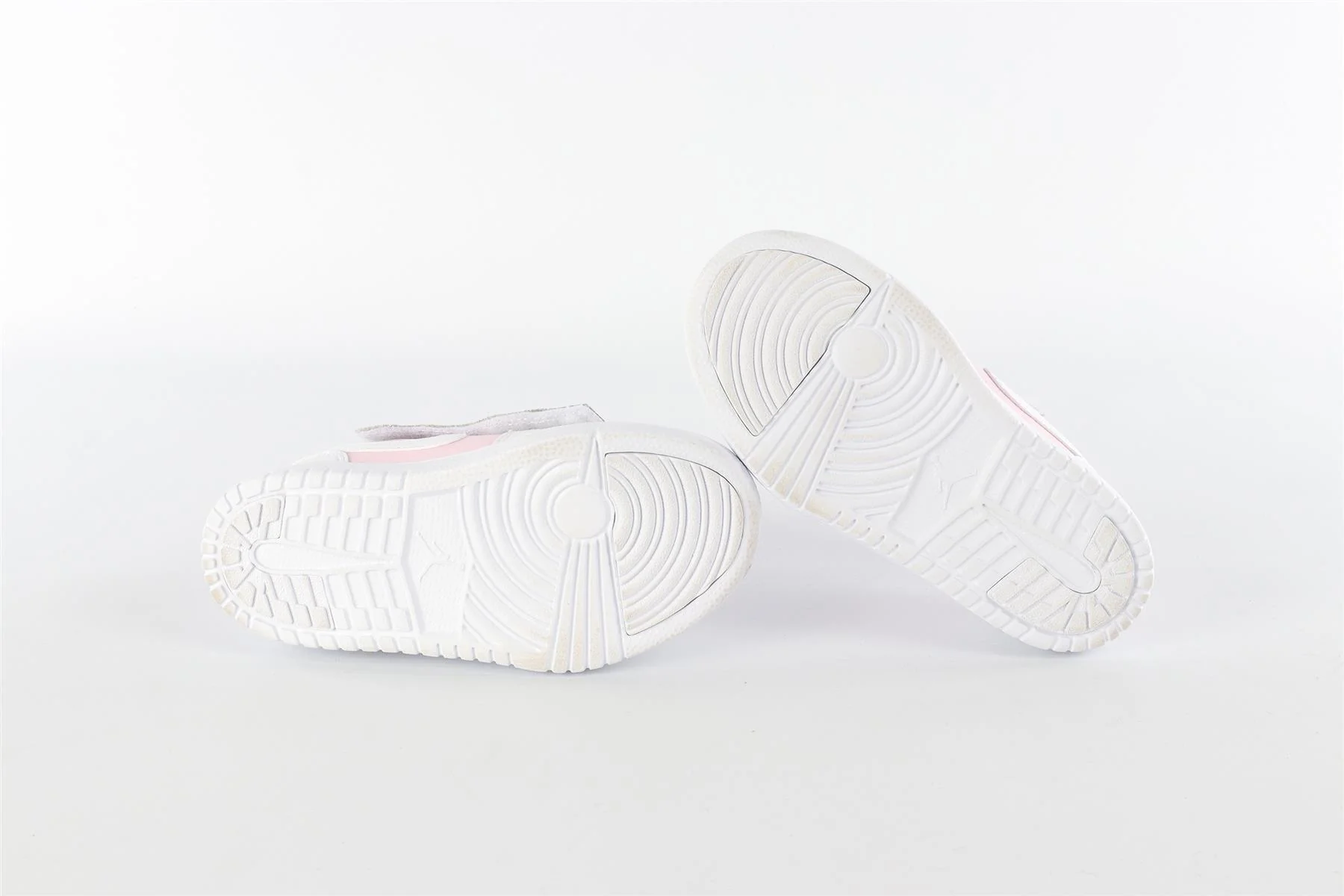 NIKE PINK GIRLS TRAINERS EU 29 UK 11 US 11.5 - Image 6