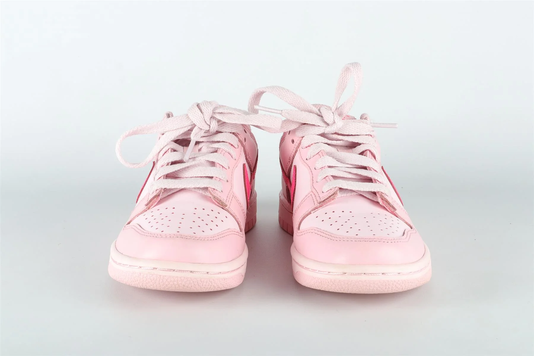 NIKE PINK KIDS GIRLS SNEAKERS EU 35.5 UK 3 US 3.5Y - Image 3