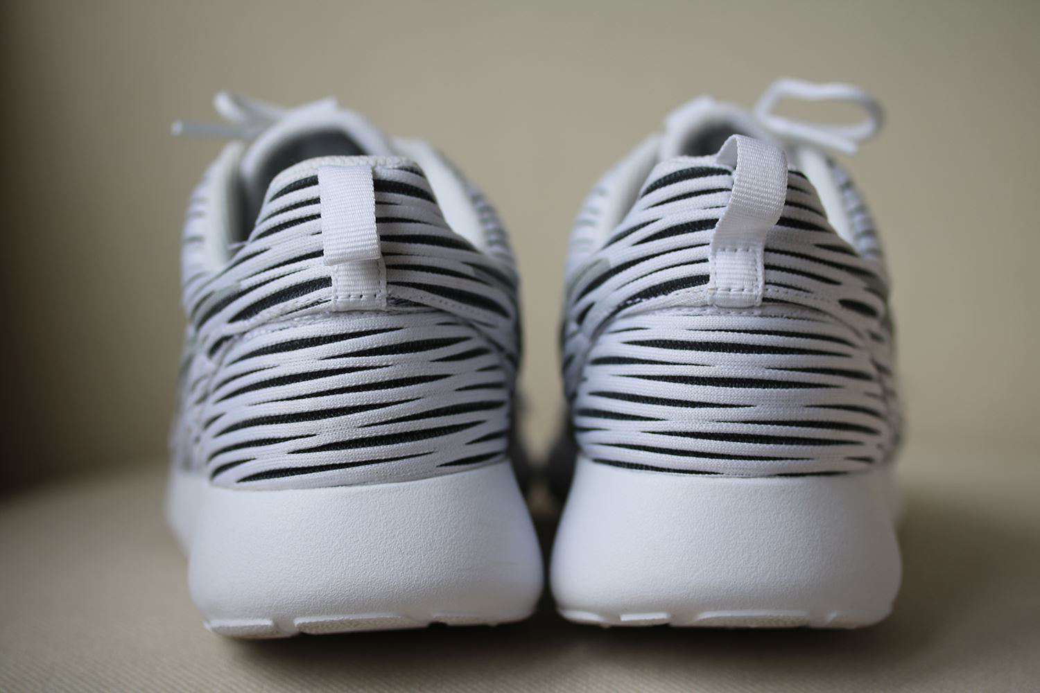 NIKE ROSHE RUN TEXTURED SNEAKERS FR 39 UK 5.5 US 8 - Image 3