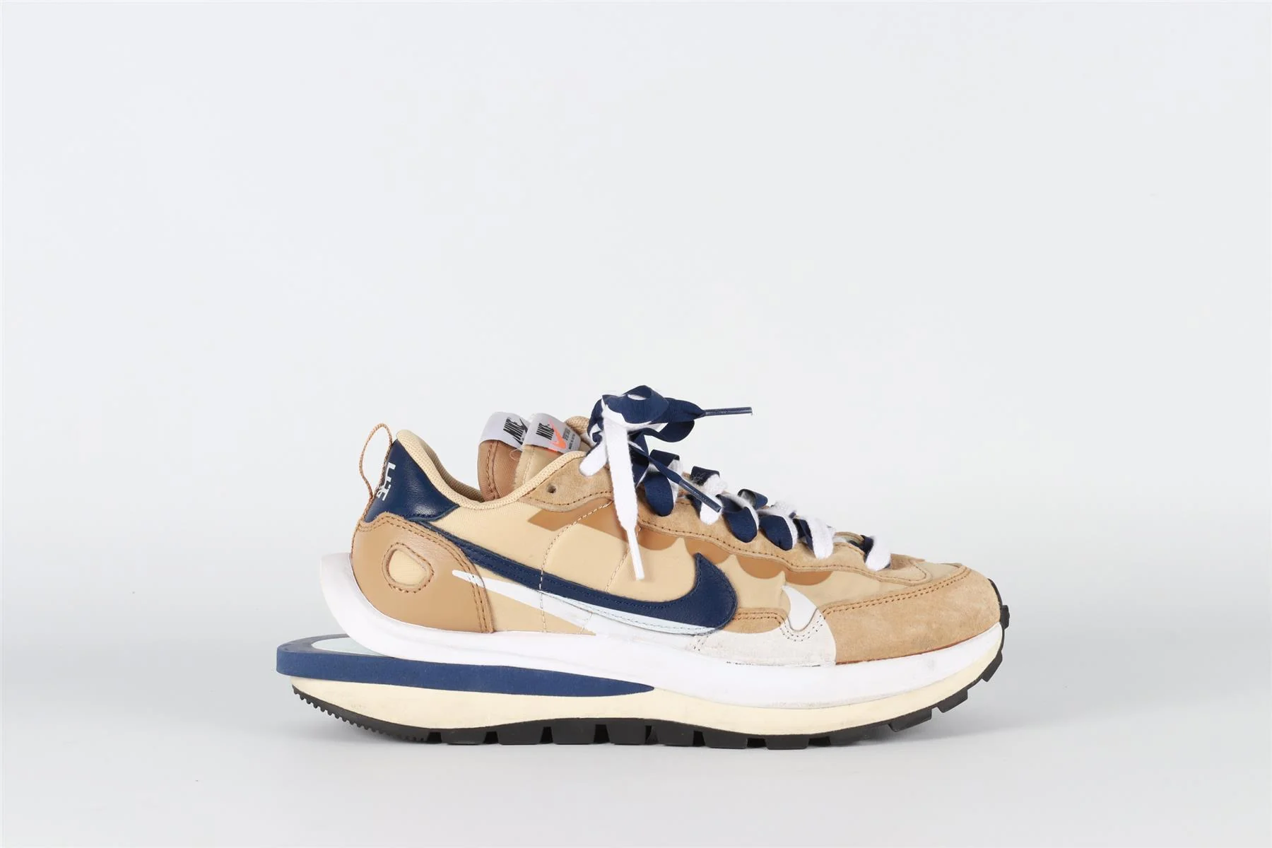NIKE + SACAI VAPORWAFFLE TAN NAVY SNEAKERS EU 39 UK 6 US 6.5 - Image 2