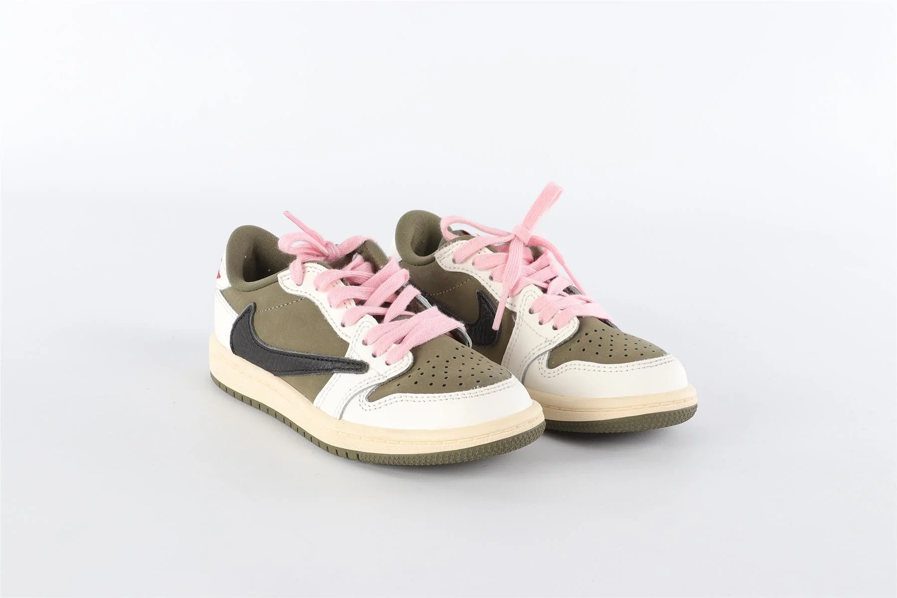 NIKE + TRAVIS SCOTT GIRLS AIR JORDAN REVERSE MEDIUM OLIVE SNEAKERS EU 29 UK 10.5 US 11.5 - Image 2