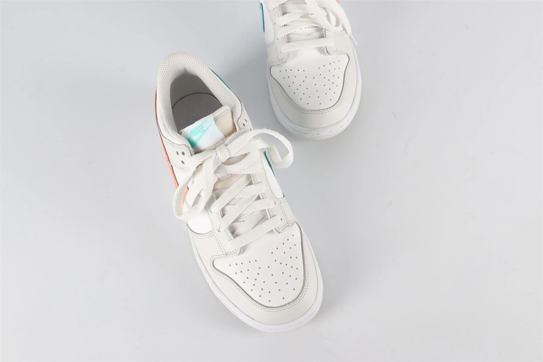 NIKE WHITE DUNK TROPICAL TWIST SNEAKERS EU 38.5 UK 5.5 US 6 - Image 4