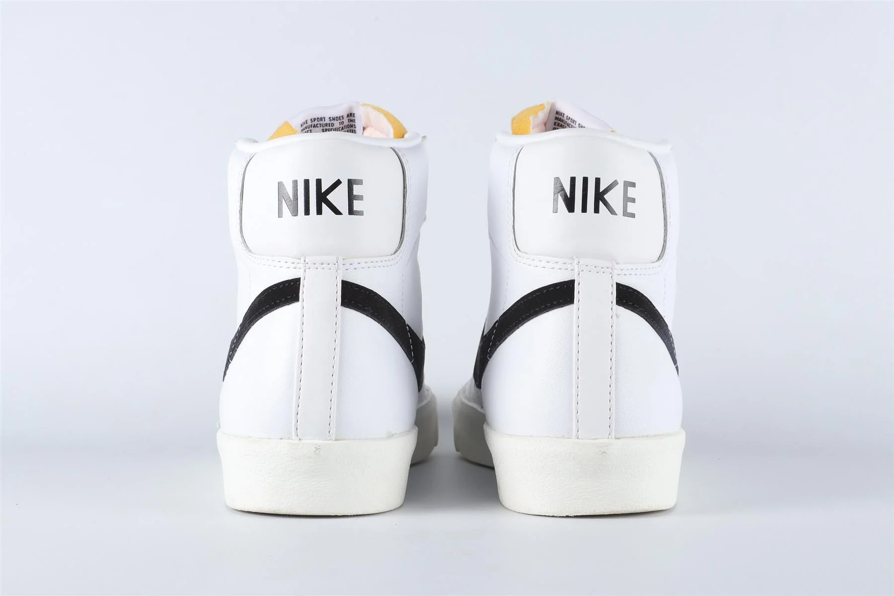 NIKE WHITE MEN'S MID '77 VINTAGE SNEAKERS EU 44 UK 9 US 10 - Image 5