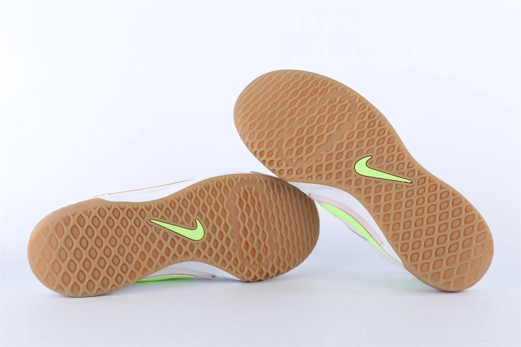 NIKE WHITE SNEAKERS EU 38.5 UK 5 US 7.5 - Image 6