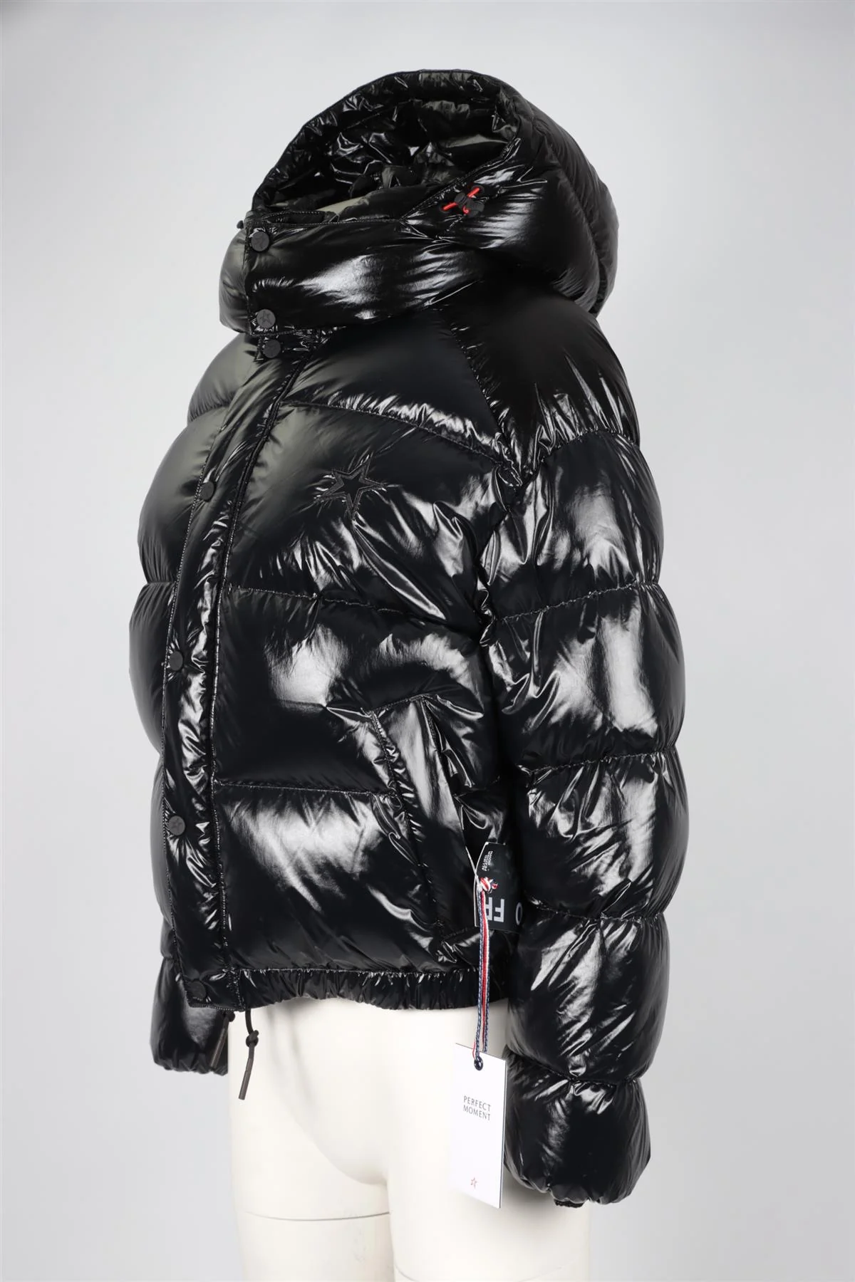 PERFECT MOMENT BLACK PADDED DOWN JACKET MEDIUM - Image 3