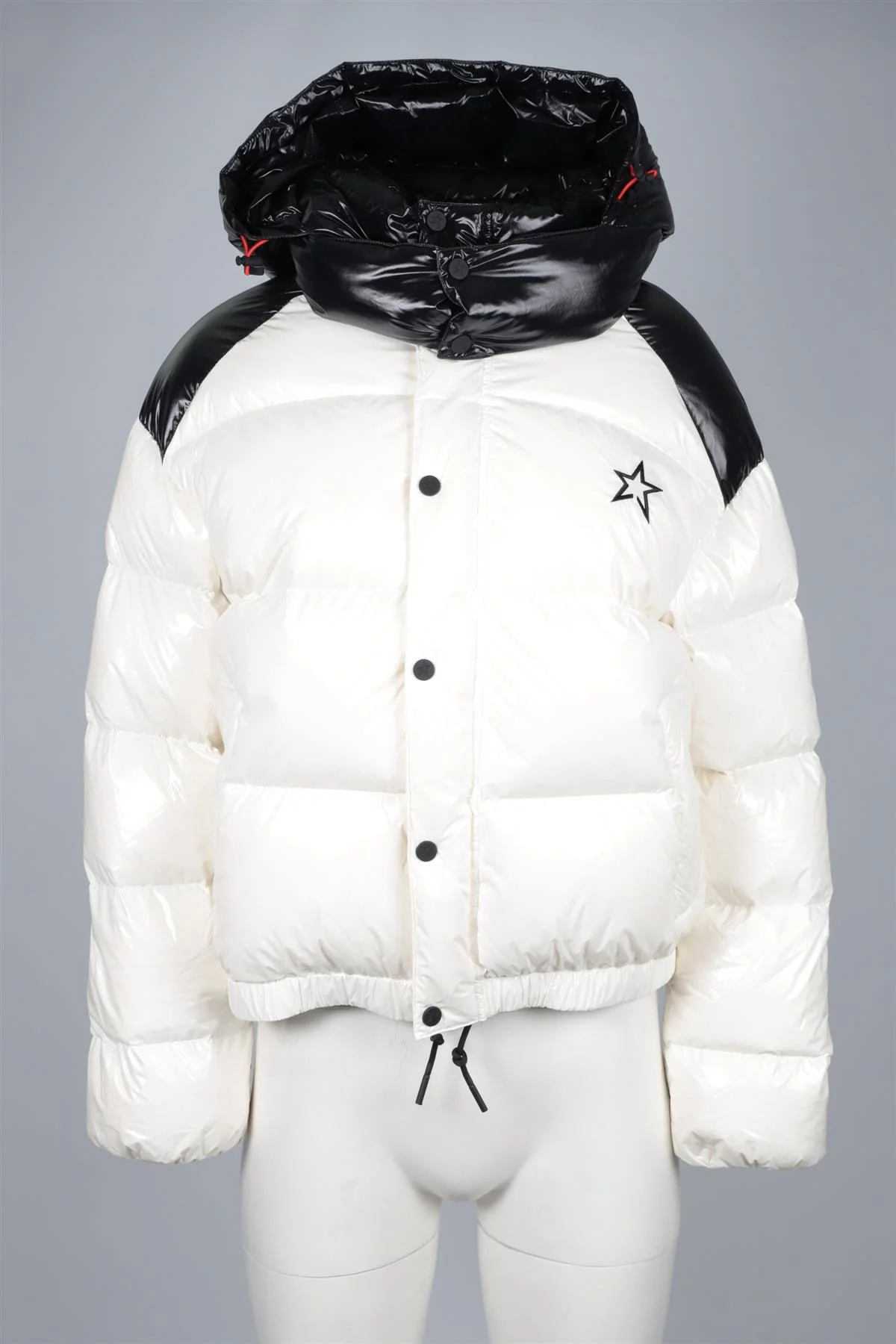 PERFECT MOMENT IVORY PADDED DOWN JACKET SMALL - Image 2