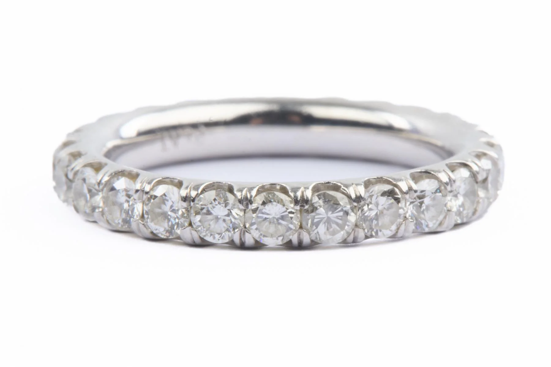 PLATINUM 1.25CTS DIAMOND ETERNITY RING SIZE J - Image 4