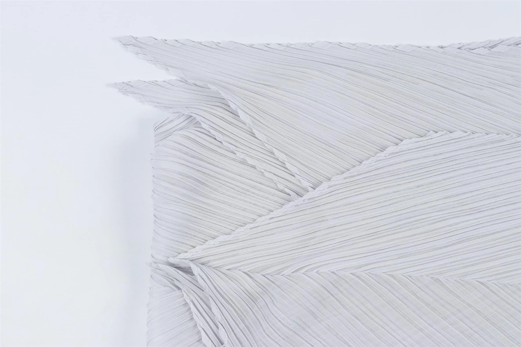 PLEATS PLEASE ISSEY MIYAKE BLUE SCARF ONE SIZE - Image 6