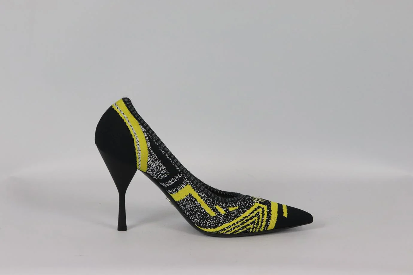 PRADA STRETCH KNIT PUMPS EU 40 UK 7 US 10 - Image 2