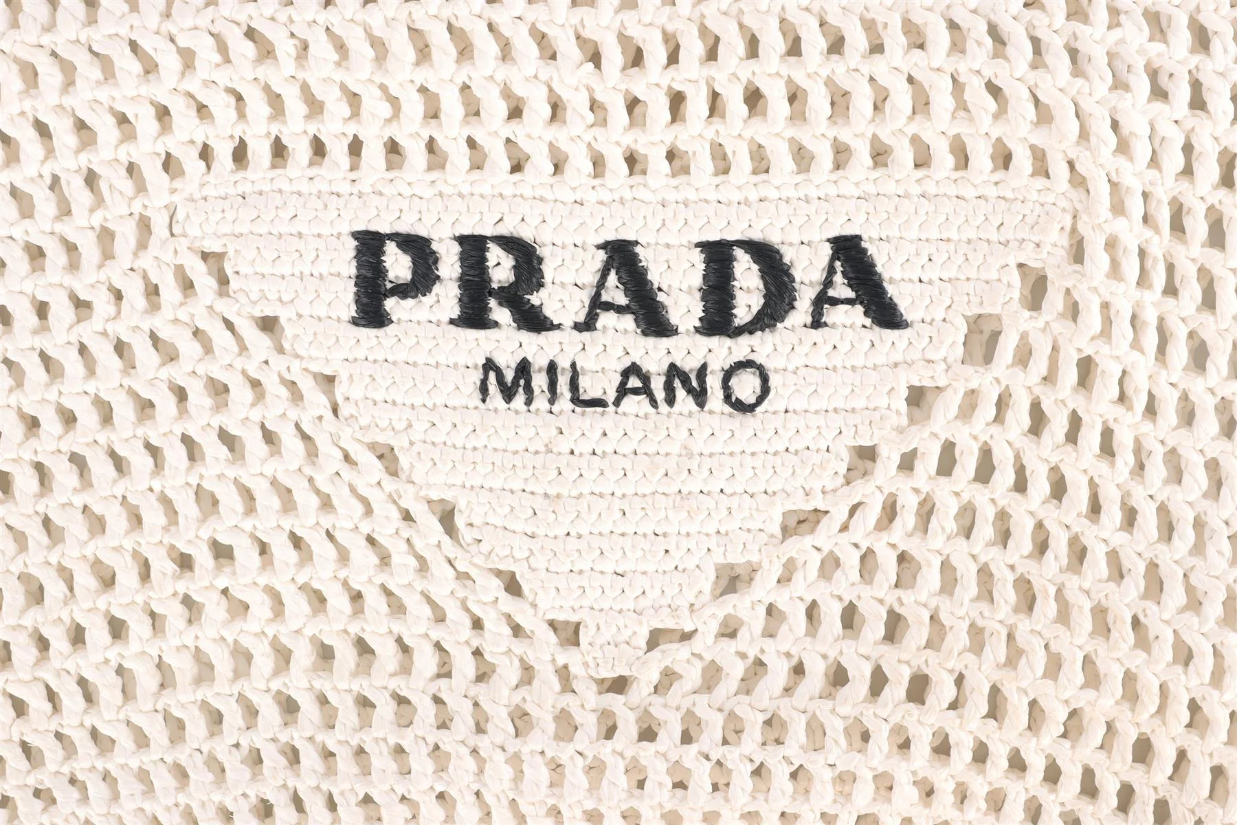 PRADA WHITE RAFFIA TOTE BAG - Image 8