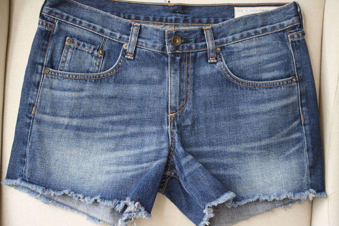 RAG AND BONE BOYFRIEND TORRINGTON CUT OFF DENIM SHORTS W26 UK 8 - Image 4