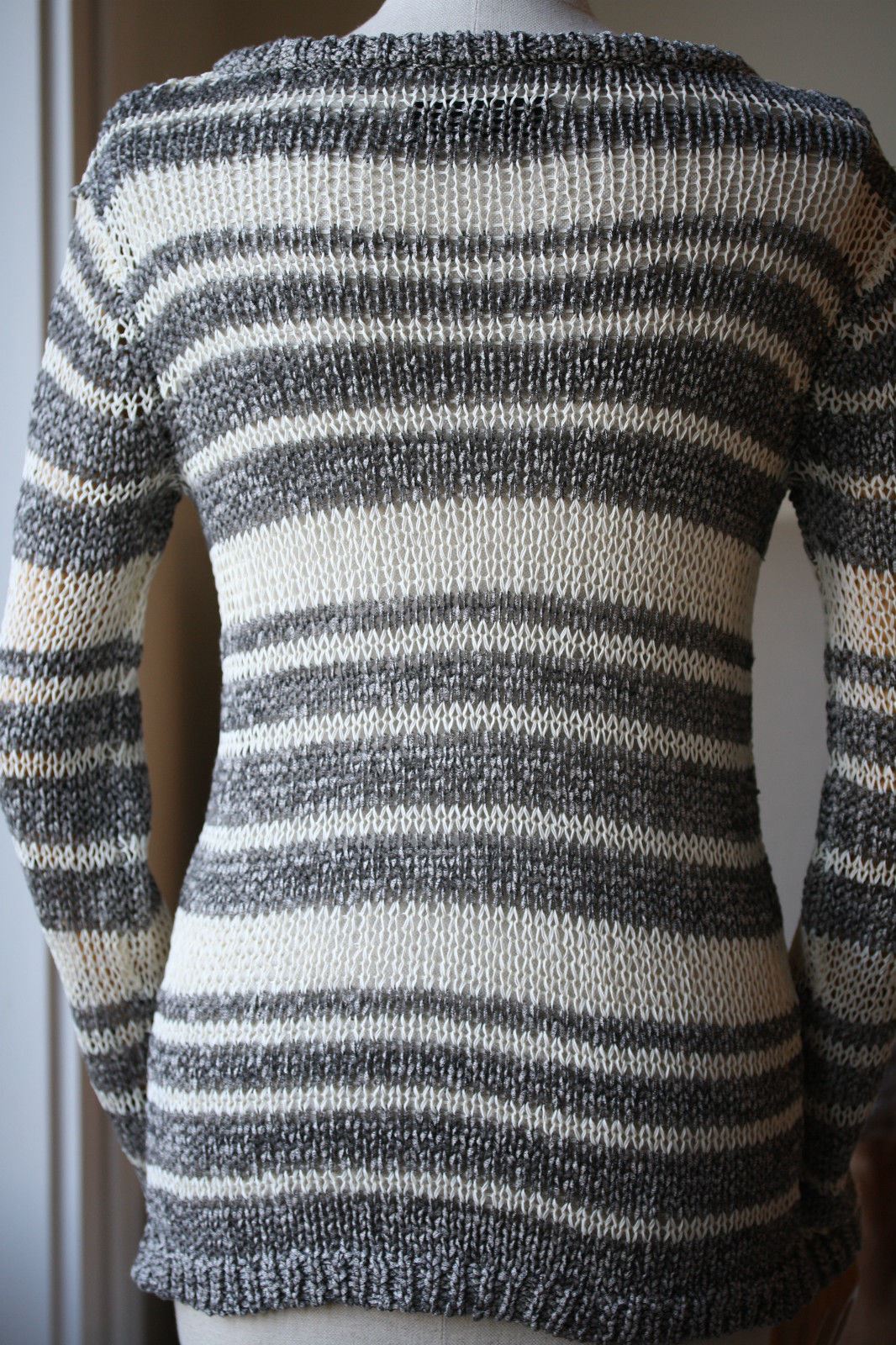 RAG AND BONE CATERINA GREY CREAM STRIPED SWEATER XS - Image 3