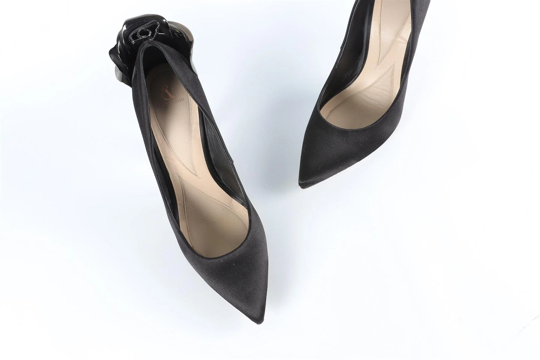 RALPH & RUSSO BLACK SATIN PUMPS EU 38.5, UK 5.5, US 8.5 - Image 4