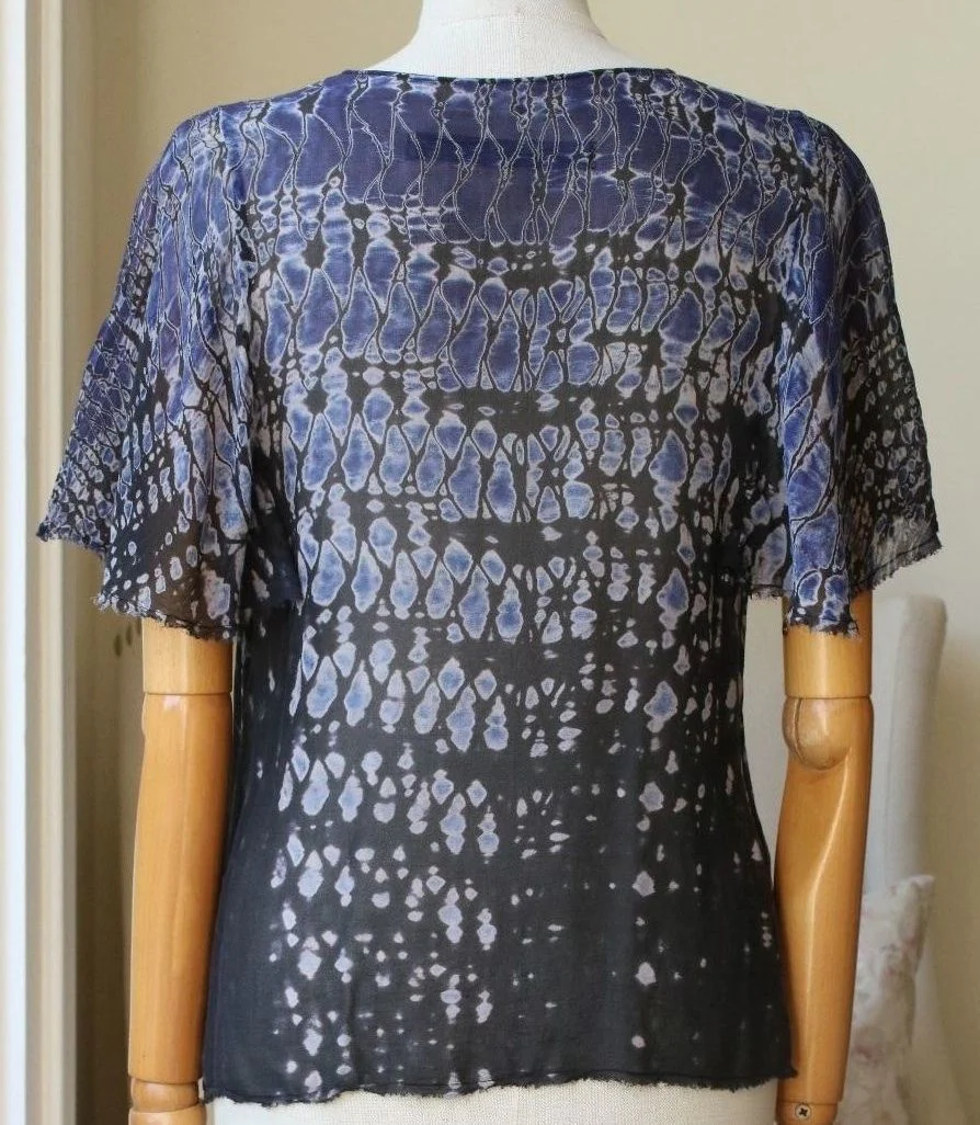 RAQUEL ALLEGRA PETAL SLEEVE TOP IN MIDNIGHT UK 8 - Image 4