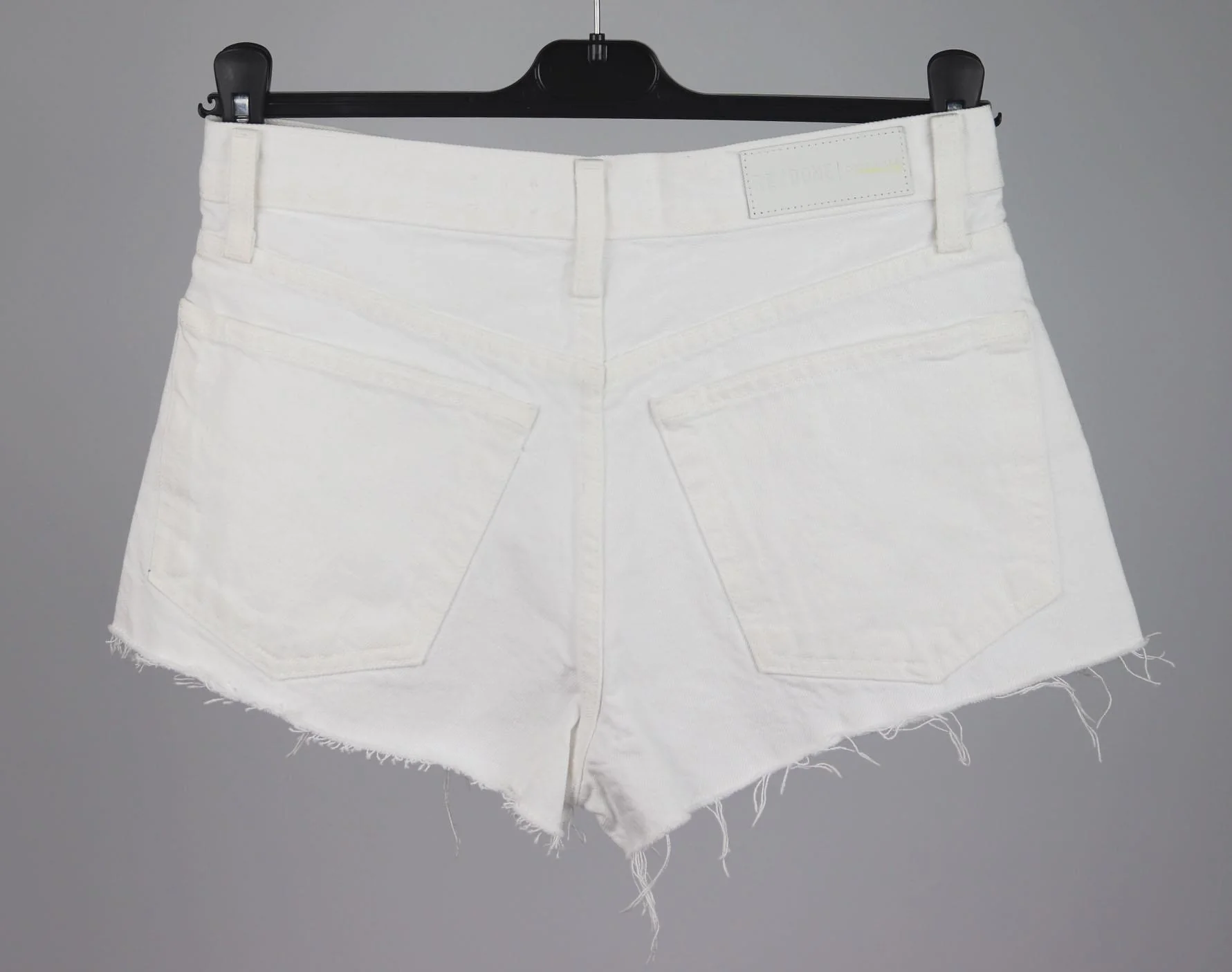 RE/DONE DISTRESSED HIGH WAISTED DENIM SHORTS W26 UK 8 - Image 9
