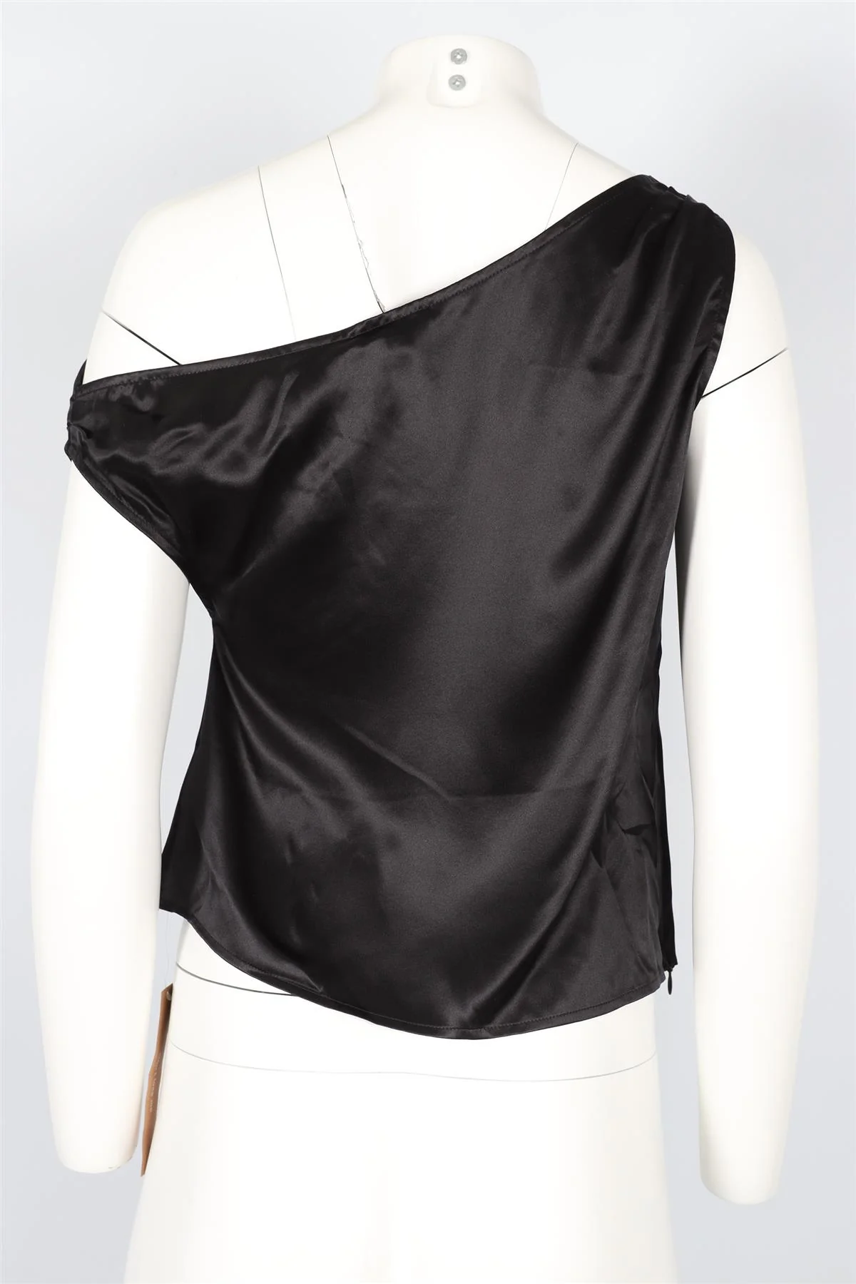 REFORMATION BLACK SILK TOP US 0 UK 4 - Image 4